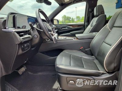Zdjęcie 7 z 13 samochodu: 2024 CADILLAC ESCALADE PREMIUM LUXURY VIN:1GYS4CKL0RR419393 - miniatura