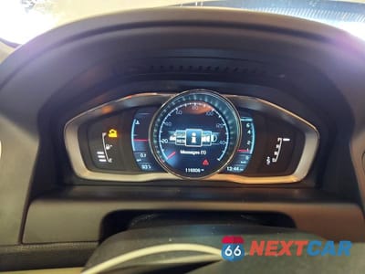 Zdjęcie 9 z 13 samochodu: 2015 VOLVO XC60 T5 PLATINUM VIN:YV440MDD2F2618422 - miniatura