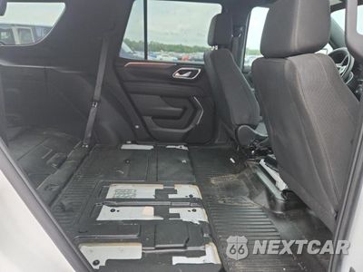 Zdjęcie 11 z 14 samochodu: 2023 CHEVROLET TAHOE C1500 VIN:1GNSCLEDXPR413540 - miniatura