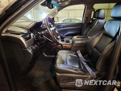 Zdjęcie 7 z 13 samochodu: 2017 CHEVROLET SUBURBAN K1500 LT VIN:1GNSKHKC8HR111287 - miniatura