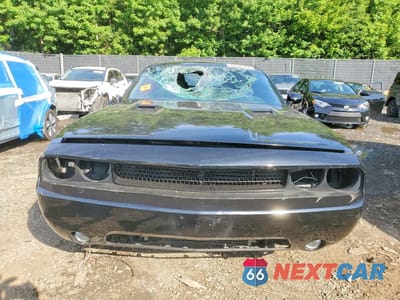 Piąte zdjęcie samochodu w środku: 2012 DODGE CHALLENGER SXT VIN:2C3CDYAG3CH206543 - miniatura