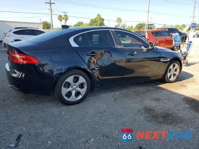 Trzecie zdjęcie samochodu z tyłu: 2017 JAGUAR XE VIN:SAJAR4BG7HA960208 - miniatura