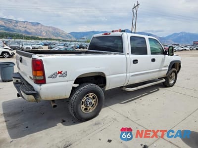 Trzecie zdjęcie samochodu z tyłu: 2003 GMC SIERRA K1500 HEAVY DUTY VIN:1GTGK13UX3F125392 - miniatura