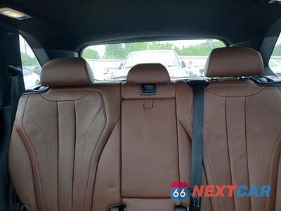 Zdjęcie 10 z 13 samochodu: 2018 BMW X5 XDRIVE35I VIN:5UXKR0C52J0X89919 - miniatura
