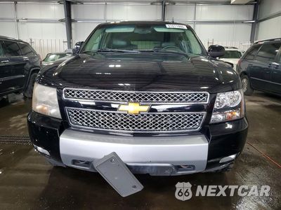 Piąte zdjęcie samochodu w środku: 2011 CHEVROLET SUBURBAN K1500 LT VIN:1GNSKJE35BR190038 - miniatura