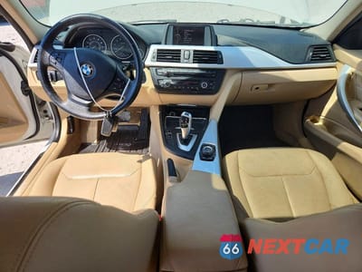 Zdjęcie 8 z 12 samochodu: 2013 BMW 328 XI SULEV VIN:WBA3B5G55DNP40509 - miniatura