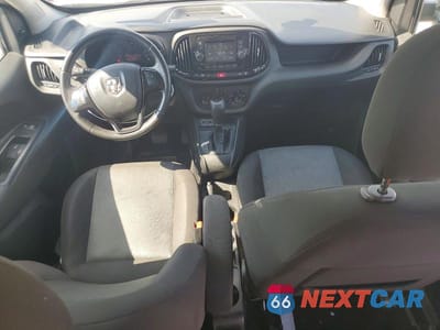 Zdjęcie 8 z 13 samochodu: 2017 RAM PROMASTER CITY SLT DELIVERY VAN VIN:ZFBERFBB6H6E66138 - miniatura
