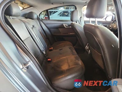 Zdjęcie 10 z 12 samochodu: 2015 JAGUAR XF 2.0T PREMIUM VIN:SAJWA0FS5FPU58960 - miniatura