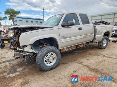 2004 CHEVROLET SILVERADO K2500 HEAVY DUTY 1GCHK29284E394305 - główne zdjęcie licytacji z USA - miniatura