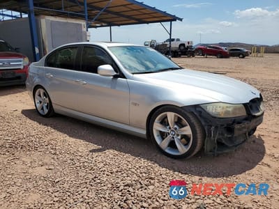 Czwarte zdjęcie samochodu z boku: 2011 BMW 335 I VIN:WBAPM5G51BNM68761 - miniatura