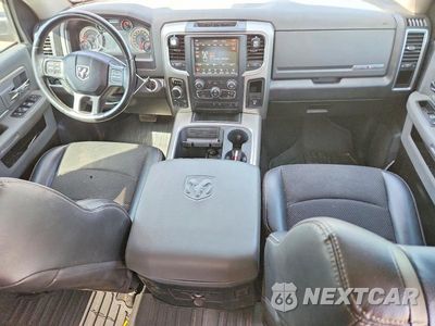 Zdjęcie 8 z 12 samochodu: 2018 RAM 1500 SLT VIN:1C6RR7LT0JS190410 - miniatura