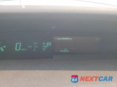 Zdjęcie 9 z 12 samochodu: 2015 TOYOTA PRIUS THREE VIN:JTDKN3DU3F1982909 - miniatura