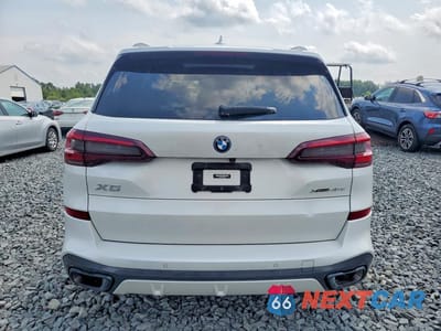 Zdjęcie 6 z 13 samochodu: 2023 BMW X5 XDRIVE45E VIN:5UXTA6C00P9N45984 - miniatura