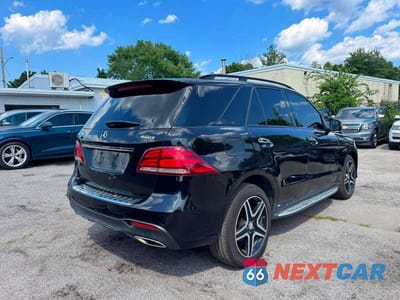 Czwarte zdjęcie samochodu z boku: 2017 MERCEDES-BENZ GLE 350 4MATIC VIN:4JGDA5HB1HA884534 - miniatura