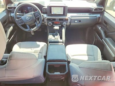 Zdjęcie 8 z 13 samochodu: 2026 TOYOTA TACOMA SR5 VIN:3TMKB5FN5TM063244 - miniatura