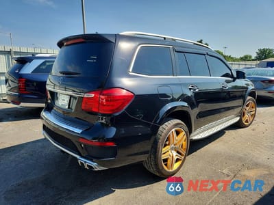 Trzecie zdjęcie samochodu z tyłu: 2015 MERCEDES-BENZ GL 63 AMG VIN:4JGDF7EE1FA489228 - miniatura