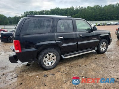 Trzecie zdjęcie samochodu z tyłu: 2004 CADILLAC ESCALADE LUXURY VIN:1GYEK63N34R211957 - miniatura