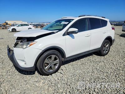 2015 TOYOTA RAV4 XLE JTMWFREV5FJ041616 - główne zdjęcie licytacji z USA - miniatura