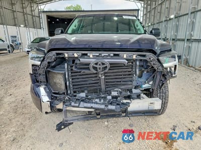 Piąte zdjęcie samochodu w środku: 2022 TOYOTA TUNDRA SR5 VIN:5TFLA5DB4NX044858 - miniatura