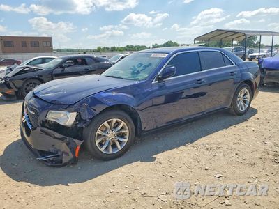 2015 CHRYSLER 300 LIMITED 2C3CCAAG5FH837924 - główne zdjęcie licytacji z USA - miniatura