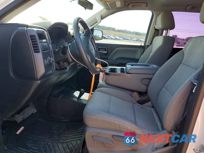 Zdjęcie 7 z 12 samochodu: 2018 CHEVROLET SILVERADO K1500 VIN:3GCUKNEHXJG298660 - miniatura