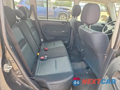 Zdjęcie 11 z 13 samochodu: 2006 TOYOTA SCION XB VIN:JTLKT324X64092371 - miniatura