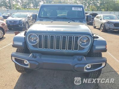 Piąte zdjęcie samochodu w środku: 2024 JEEP WRANGLER SAHARA VIN:1C4PJXEG9RW352658 - miniatura