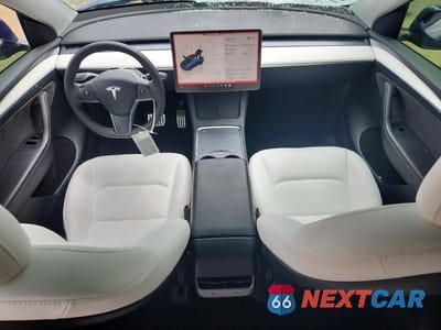 Zdjęcie 8 z 12 samochodu: 2022 TESLA MODEL Y VIN:7SAYGDEF3NF530378 - miniatura