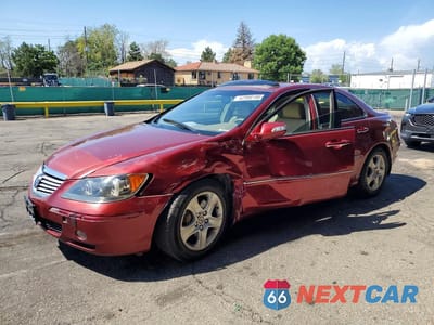 2005 ACURA RL JH4KB165X5C010597 - główne zdjęcie licytacji z USA - miniatura
