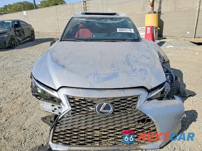 Piąte zdjęcie samochodu w środku: 2023 LEXUS IS 300 VIN:JTHDA1D28P5127543 - miniatura