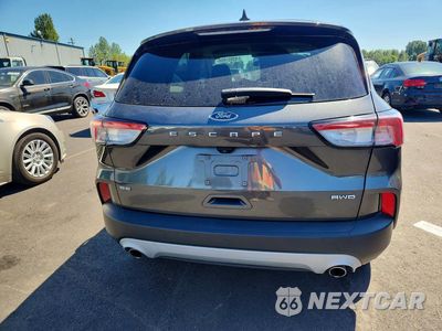 Zdjęcie 6 z 12 samochodu: 2020 FORD ESCAPE SE VIN:1FMCU9G61LUC71531 - miniatura