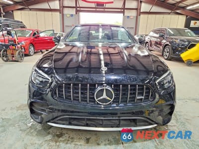 Piąte zdjęcie samochodu w środku: 2023 MERCEDES-BENZ E AMG 53 VIN:W1K1K6BB1PF190775 - miniatura