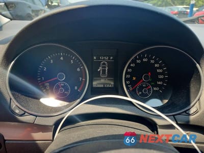 Zdjęcie 9 z 12 samochodu: 2010 VOLKSWAGEN GOLF VIN:WVWDA7AJ0AW375223 - miniatura