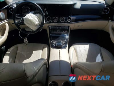 Zdjęcie 8 z 12 samochodu: 2018 MERCEDES-BENZ E 300 VIN:WDDZF4JB1JA446432 - miniatura