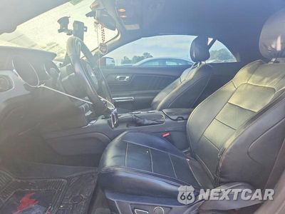 Zdjęcie 7 z 12 samochodu: 2016 FORD MUSTANG VIN:1FATP8UH5G5212936 - miniatura