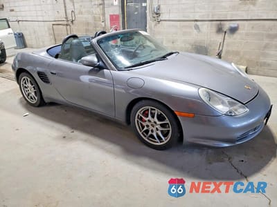 Czwarte zdjęcie samochodu z boku: 2004 PORSCHE BOXSTER S VIN:WP0CB29804U661070 - miniatura