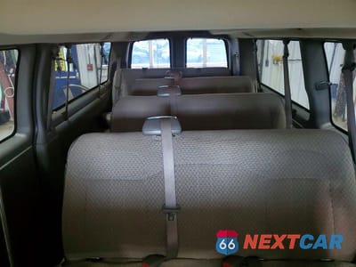 Zdjęcie 10 z 14 samochodu: 2008 CHEVROLET EXPRESS G3500 VIN:1GAHG39K081173682 - miniatura