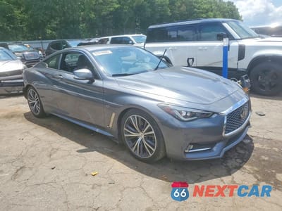 Czwarte zdjęcie samochodu z boku: 2019 INFINITI Q60 3.0T LUXE VIN:JN1EV7EK0KM230386 - miniatura