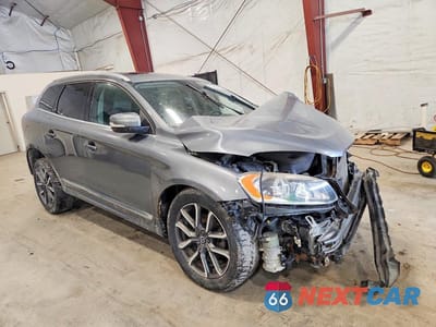 Czwarte zdjęcie samochodu z boku: 2016 VOLVO XC60 T6 PREMIER VIN:YV449MRKXG2915629 - miniatura
