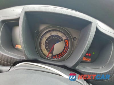 Zdjęcie 9 z 13 samochodu: 2014 SCION XD BASE VIN:JTKKUPB40E1041504 - miniatura
