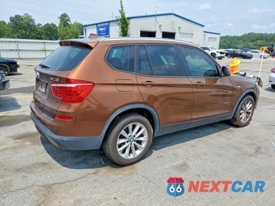 Trzecie zdjęcie samochodu z tyłu: 2017 BMW X3 XDRIVE28I VIN:5UXWX9C56H0T11685 - miniatura
