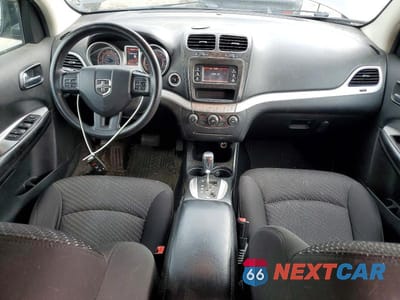 Zdjęcie 8 z 13 samochodu: 2015 DODGE JOURNEY SE VIN:3C4PDDAG4FT526908 - miniatura