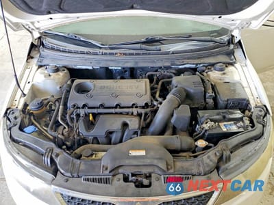 Zdjęcie 11 z 12 samochodu: 2011 KIA FORTE EX VIN:KNAFU4A2XB5424746 - miniatura