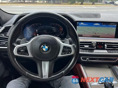 Zdjęcie 7 z 10 samochodu: 2021 BMW X6 SDRIVE 40I VIN:5UXCY4C01M9E83977 - miniatura
