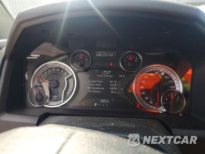 Zdjęcie 9 z 12 samochodu: 2020 RAM 1500 CLASSIC SLT VIN:1C6RR6TT1LS135638 - miniatura