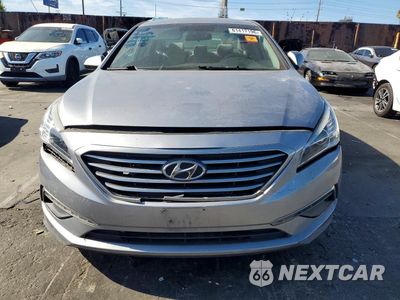 Piąte zdjęcie samochodu w środku: 2015 HYUNDAI SONATA SE VIN:5NPE24AF4FH254106 - miniatura