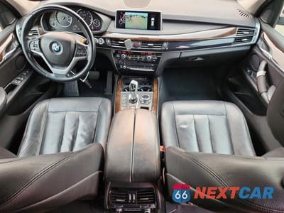 Zdjęcie 8 z 13 samochodu: 2015 BMW X5 XDRIVE35I VIN:5UXKR0C56F0K58102 - miniatura