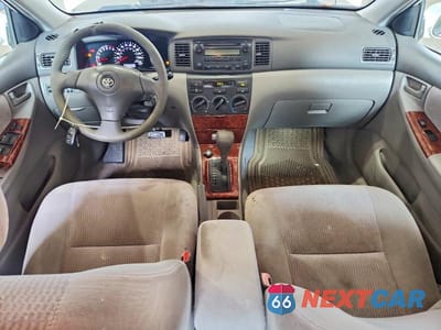 Zdjęcie 8 z 12 samochodu: 2005 TOYOTA COROLLA LE VIN:1NXBR32E85Z440410 - miniatura