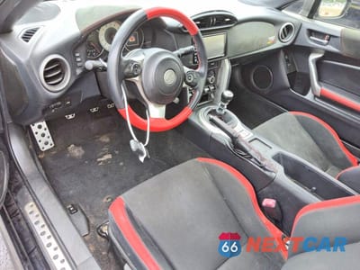 Zdjęcie 8 z 13 samochodu: 2019 TOYOTA 86 TRD SPECIAL EDITION VIN:JF1ZNAE19K9702211 - miniatura