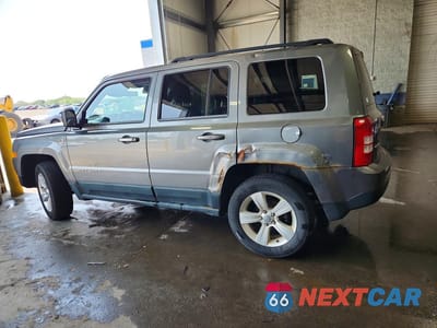 Drugie zdjęcie samochodu z przodu: 2011 JEEP PATRIOT SPORT VIN:1J4NF1GB1BD256168 - miniatura